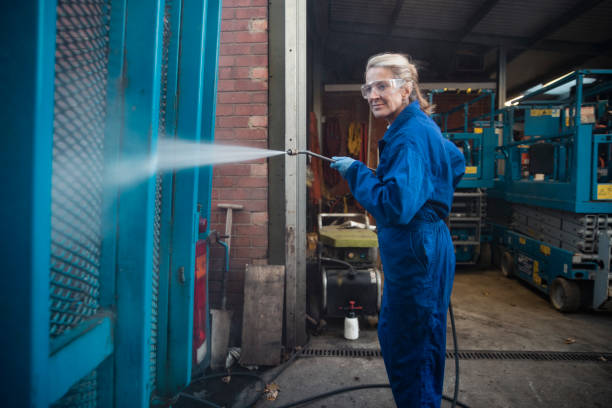 Professional Pressure Washing Services in Maywood, CA