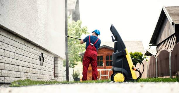 Best Playground Equipment Cleaning  in Maywood, CA